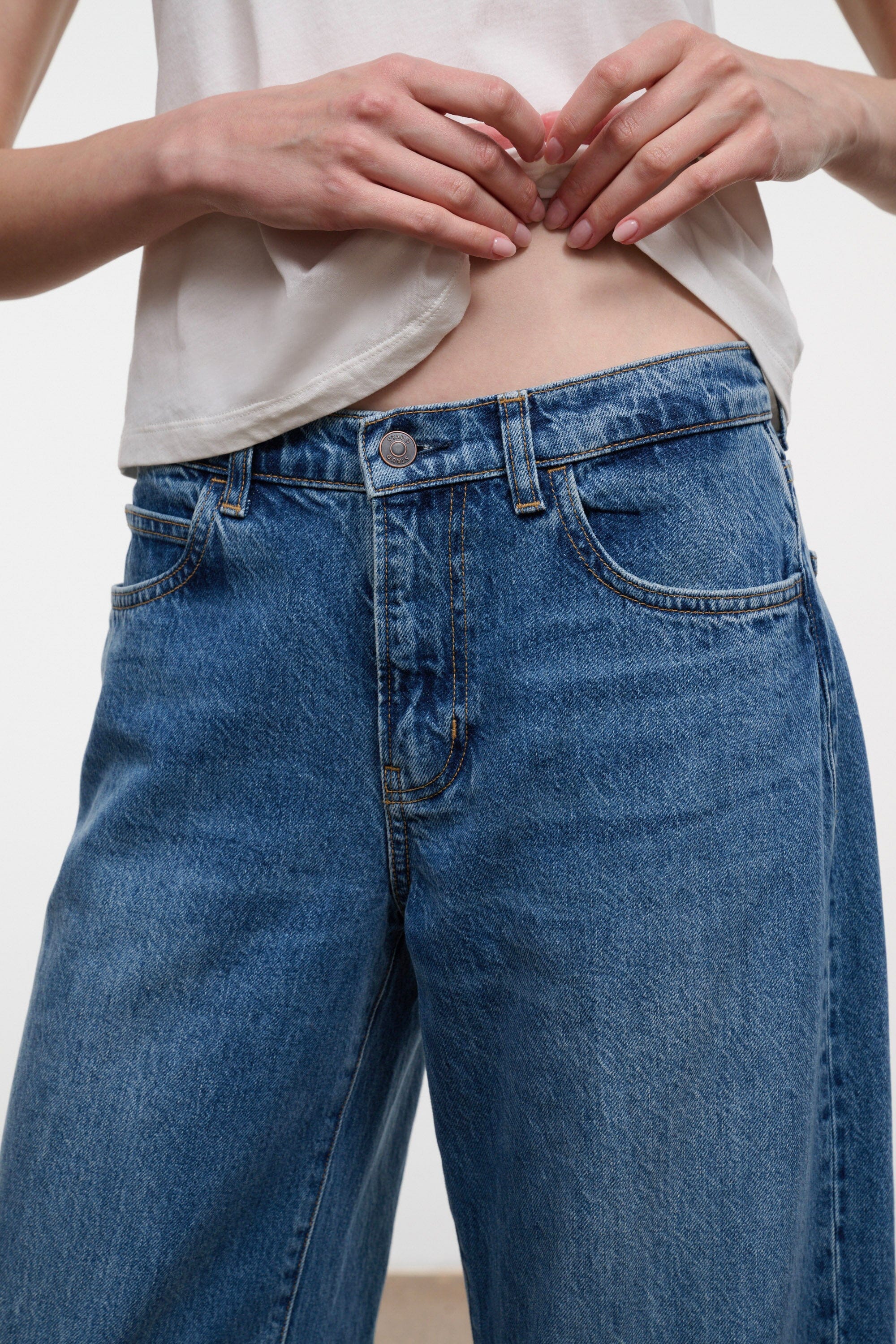 Gus Relaxed Jean | Vintage Wash
