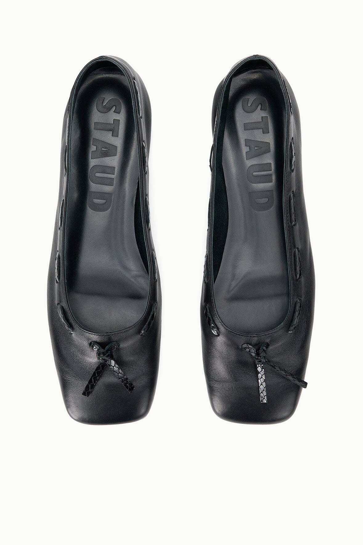 Milo Flat | Black